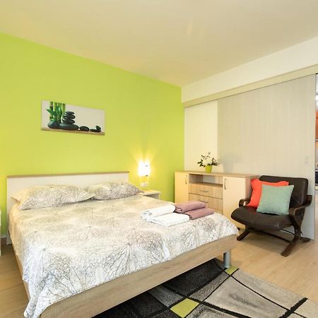 Adria-Holiday House With A Private Pool In Krk Kornić Extérieur photo