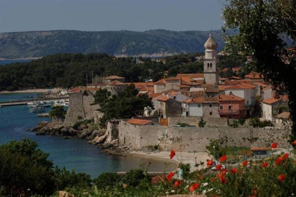 Adria-Holiday House With A Private Pool In Krk Kornić Extérieur photo