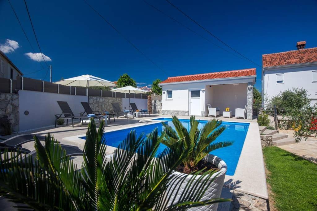 Adria-Holiday House With A Private Pool In Krk Kornić Extérieur photo
