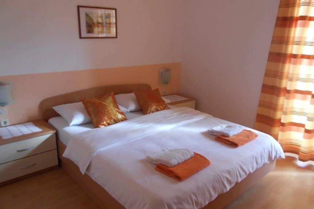 Adria-Holiday House With A Private Pool In Krk Kornić Extérieur photo