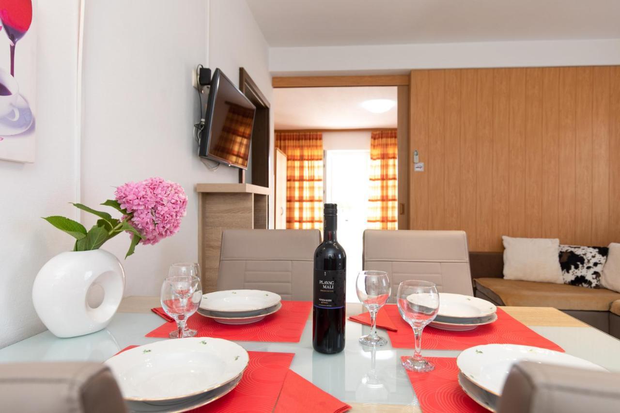 Adria-Holiday House With A Private Pool In Krk Kornić Extérieur photo